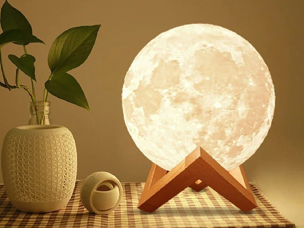 Dekorativna nočna svetilka MoonGlow